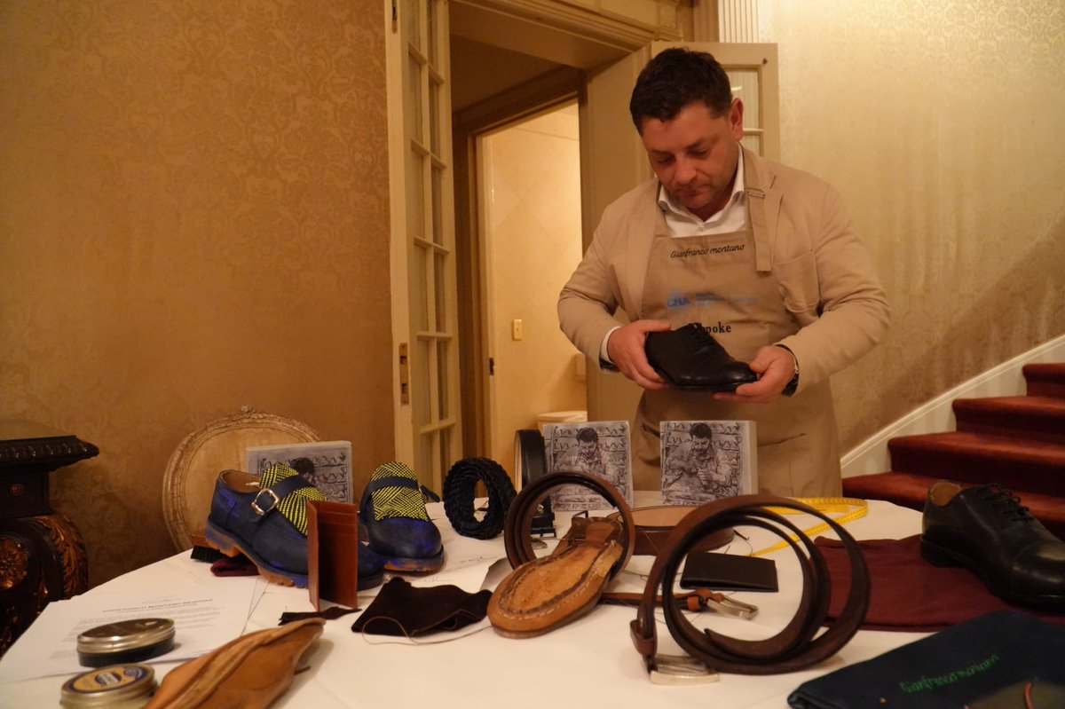 gianbespoke's tweet photo. #newyork #arttisanofbasilicata #trunk #show https://t.co/VFXofQbufQ