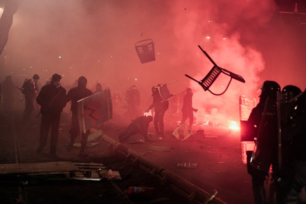 désertions tweet media