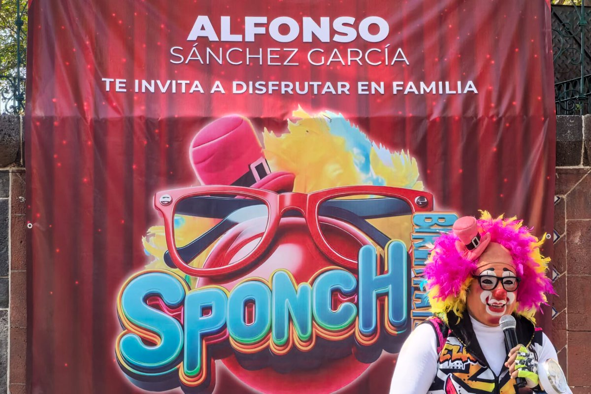 #GraphosCc #Tlx #Noticias #Municipios #TlaxcalaCapital | PROMUEVE GOBIERNO DE ALFONSO SÁNCHEZ GARCÍA DOMINGOS FAMILIARES CON PRESENTACIÓN DEL PAYASO SPONCH
<a href="/sanchezgarciatx/">Alfonso Sánchez García</a>
facebook.com/share/p/1GJqwY…