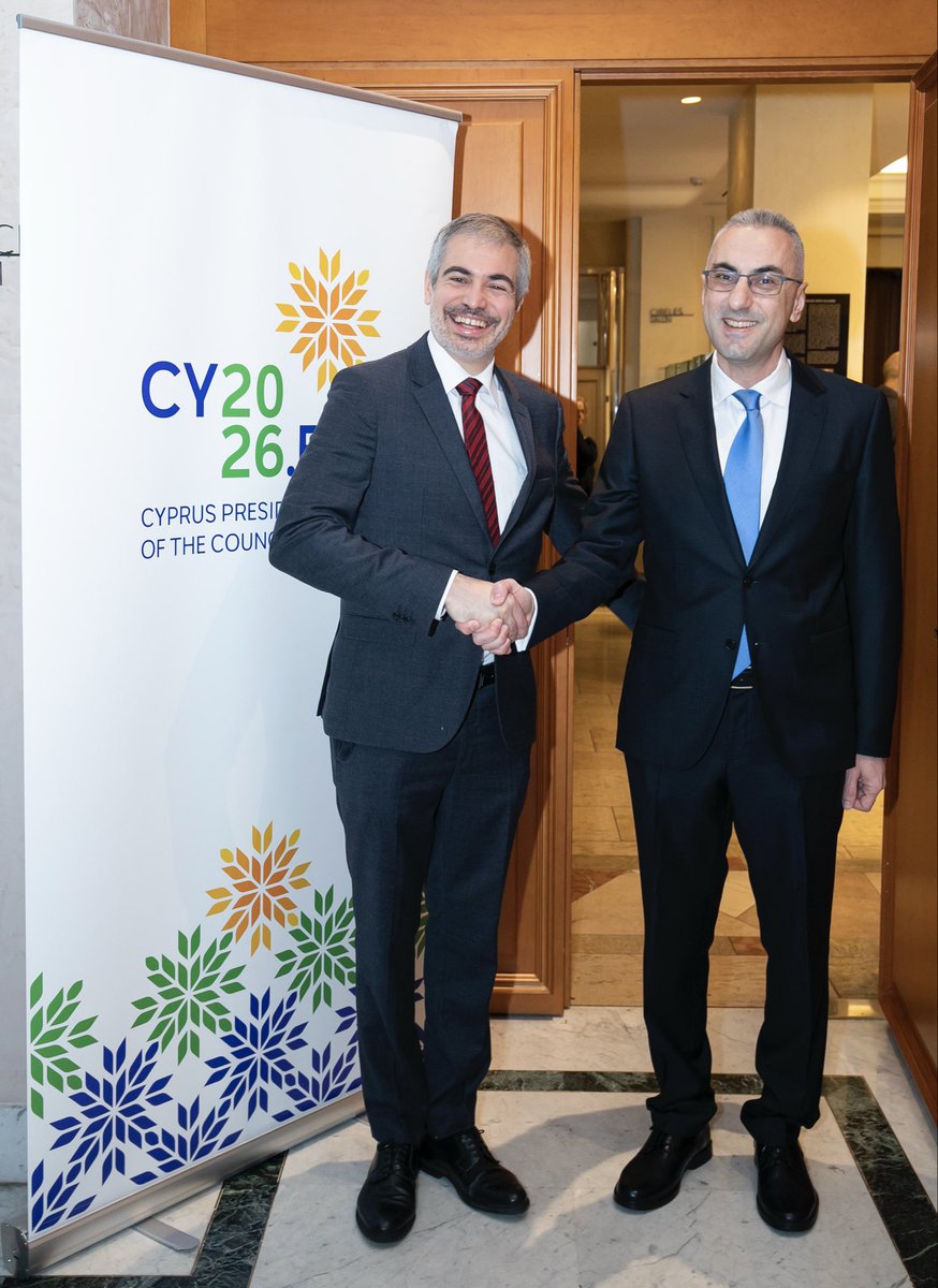 Un honor inaugurar hoy las reuniones de trabajo de l@s Embajador@s de los Estados miembros de la UE, en el marco de la Presidencia chipriota del Consejo, junto al Excmo. Ministro @JMAlbares y el SEUE <a href="/FernandoSMEU/">Fernando Sampedro Marcos</a>, en un intercambio muy interesante y fructífero. #CY2026EU 🇨🇾🇪🇺