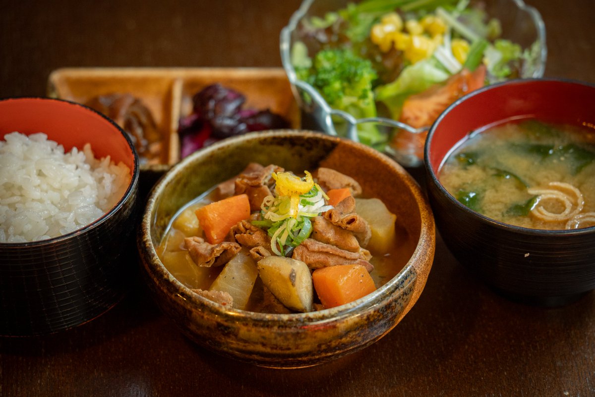 onsentamagawa's tweet photo. お昼はもう食べましたか？
冬限定のメニューは今月までです😊
ぜひご賞味ください https://t.co/ekr1aqSenM