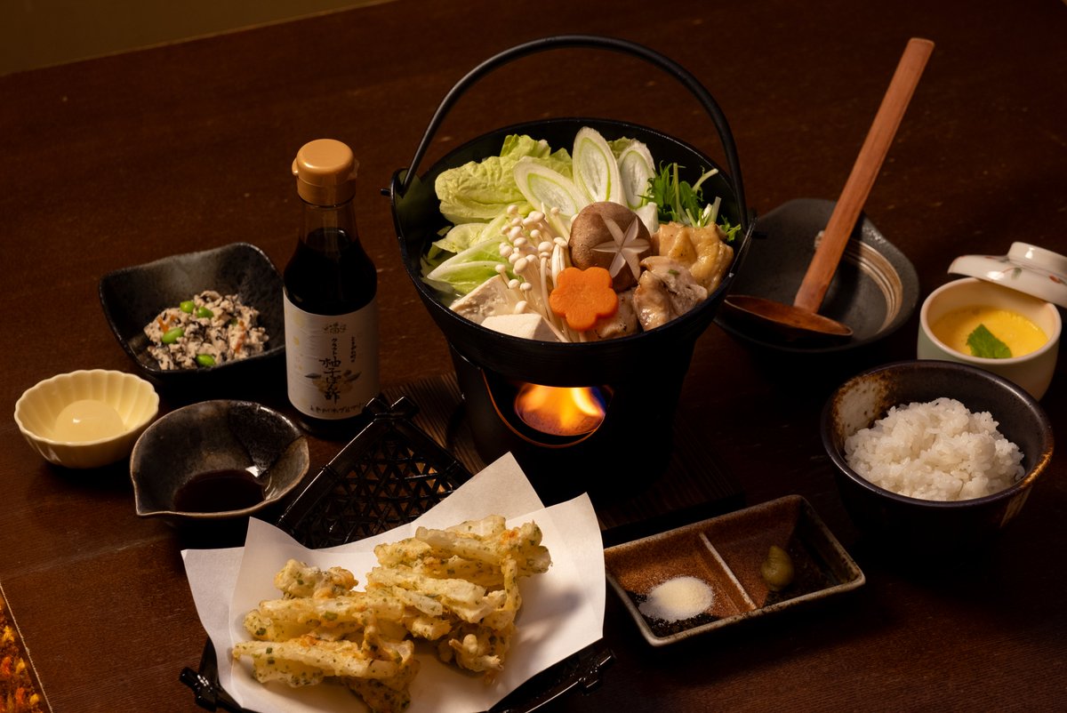 お昼はもう食べましたか？ 冬限定のメニューは今月までです😊 ぜひご