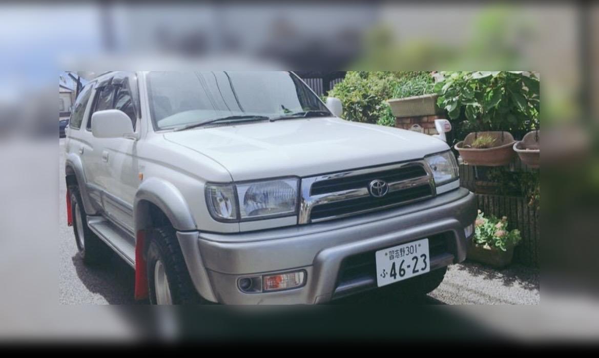 wind15545351's tweet photo. 【拡散希望】

千葉県船橋市咲ヶ丘で車が盗難されました

トヨタ ハイラックスサーフ（白）
📅2/8 夜
🚗習志野301 ふ 46-23
ステッカー多数（Patagonia／チャムス等）

目撃情報お願いします。
#車両盗難 #拡散希望 #船橋市 https://t.co/vaS6nUs29U