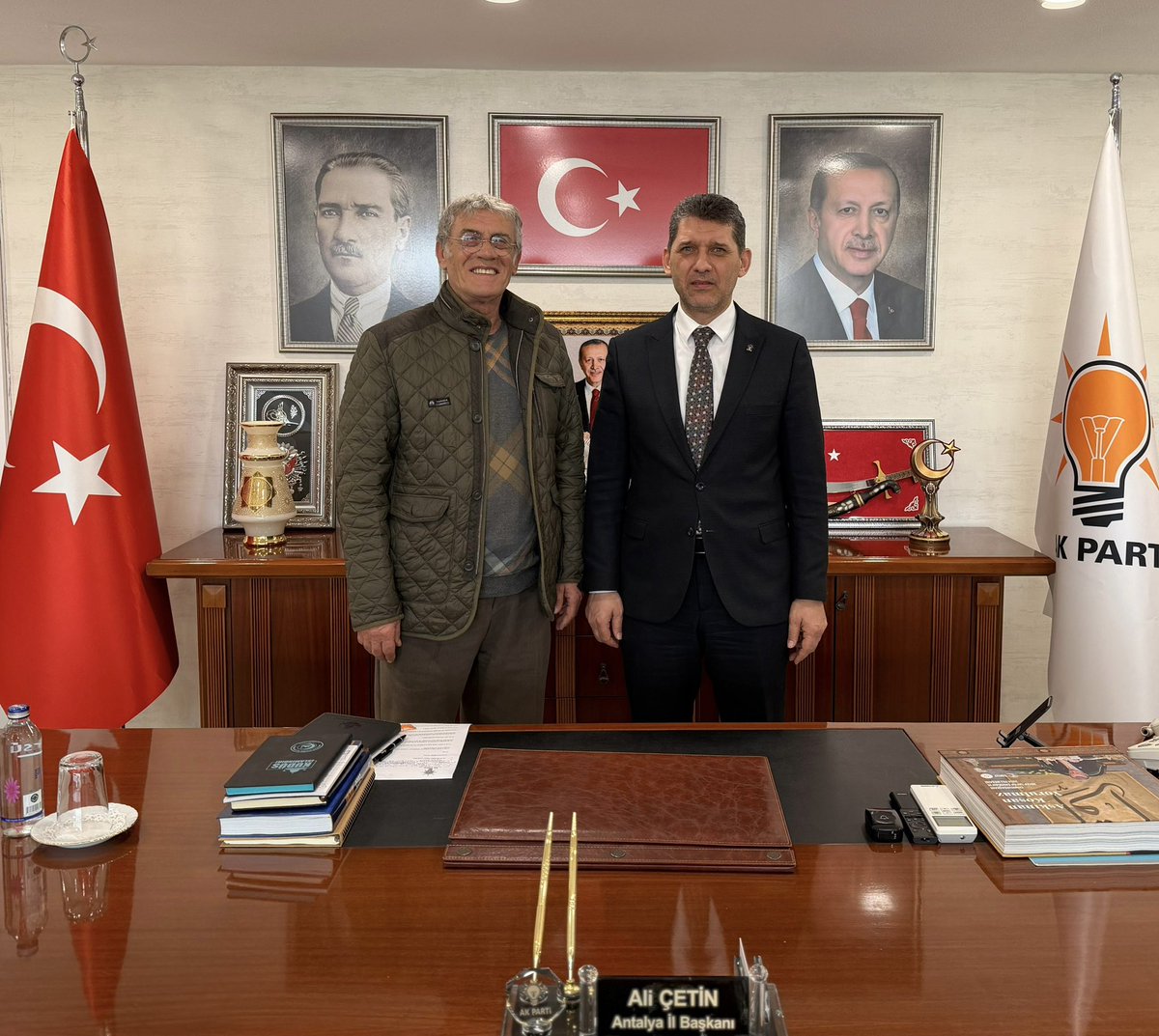 📌Meclis Üyemiz Kemal Sancaktar ve Korkuteli Datköy Mahalle Muhtarımız Kazım Kartal,
📌Korkuteli önceki dönem İlçe Yönetim Kurulu Üyemiz Mustafa Ağaroğlu, 
📌Aksu Belediye Başkanımız İsa Yıldırım ve geçtiğimiz günlerde Aksu ilçemizde yaşanan selden etkilenen hemşehrimiz,