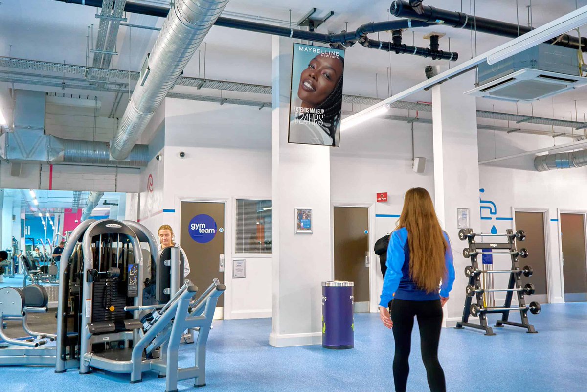 SportsInsightUK's tweet image. By David Wellard, managing director, Zoom Media

 Being chronically online is starting to grate on is.gd/HeE6nM #experientialmarketing #physicalspaces #wellnessculture #brandconnections #GenZ #digitaldetox #authenticengagement #communitybuilding #socialmediafatigue