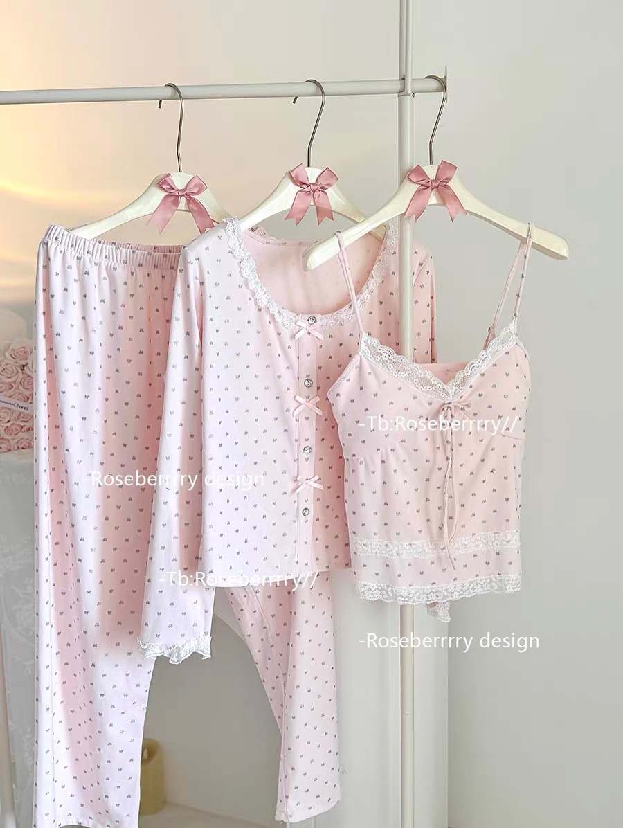 your ☁️ tweet media