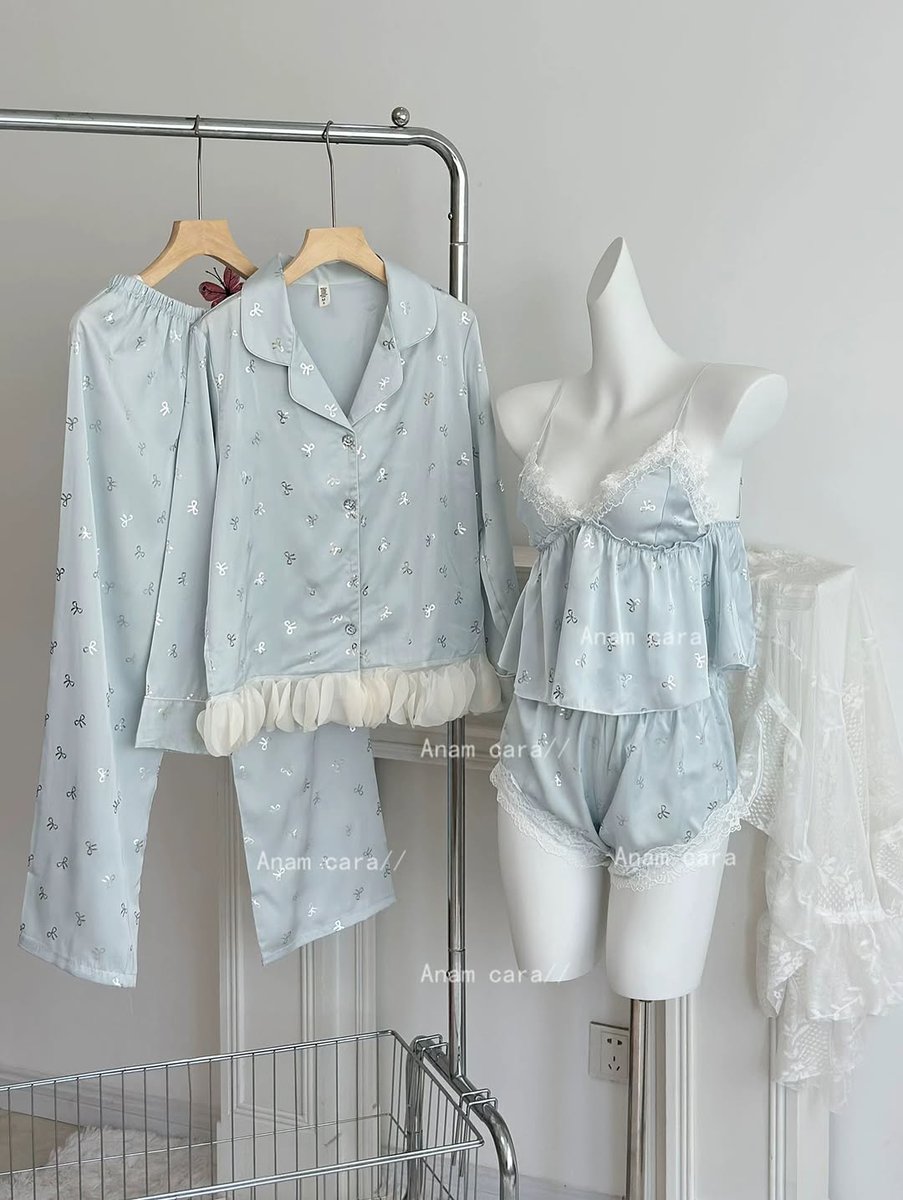 your ☁️ tweet media