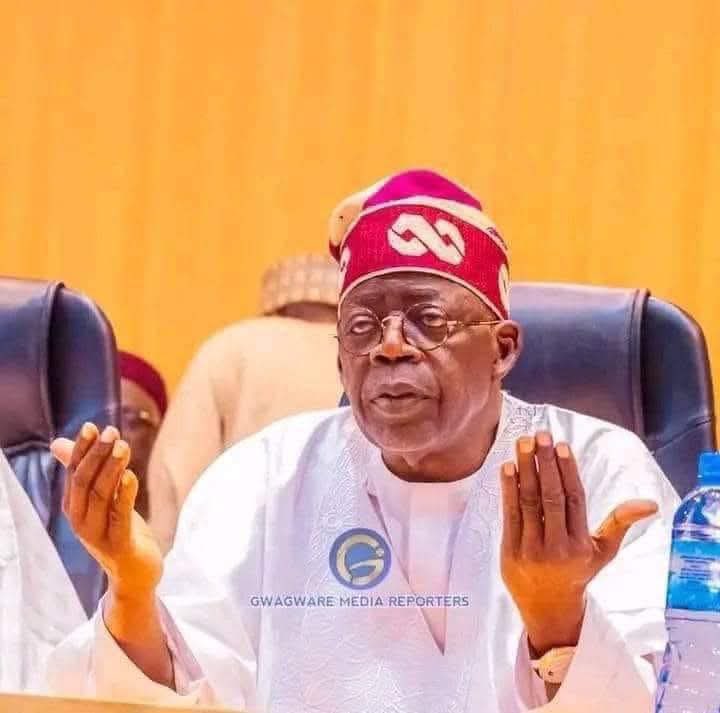 RealFikayomi66's tweet photo. If you want Asiwaju to succeed, kindly say a prayer for him.... And Retweet 👇❤️ https://t.co/dGSudaG1ZX