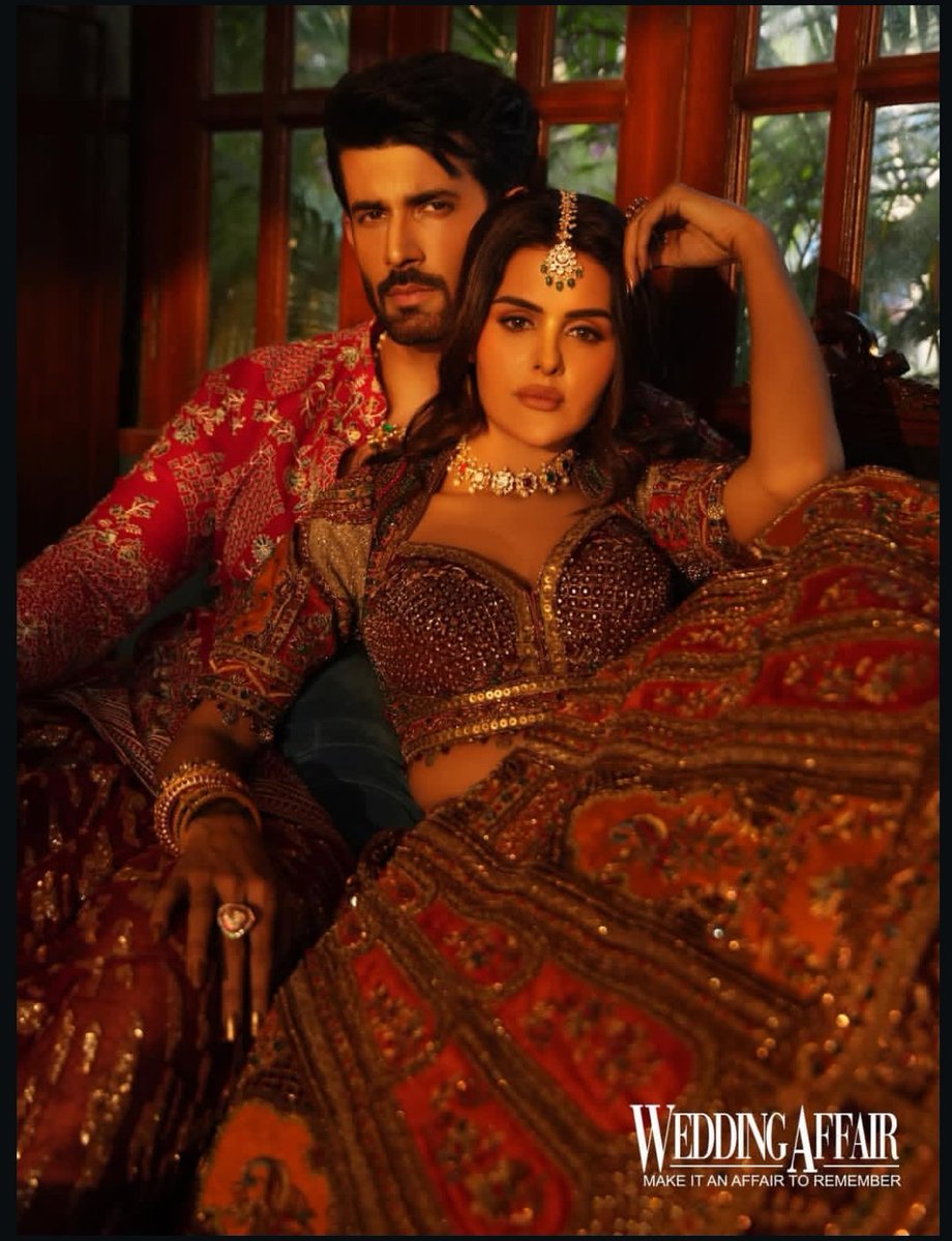 OMGG 
THEY LOOK SO ROYALL ❤️!!

#PriyankaChaharChoudhary #NamikPaul #Naagin7