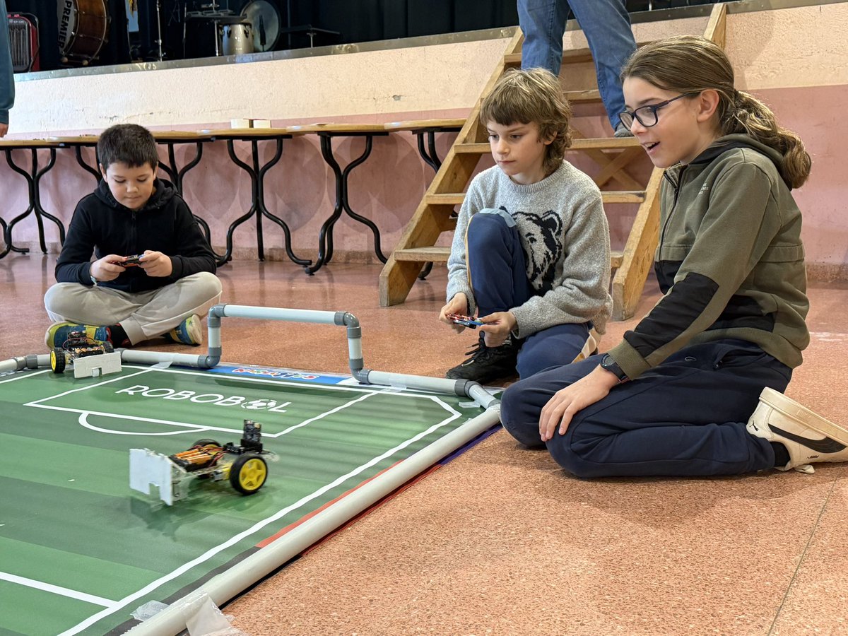 Codelearn tweet media