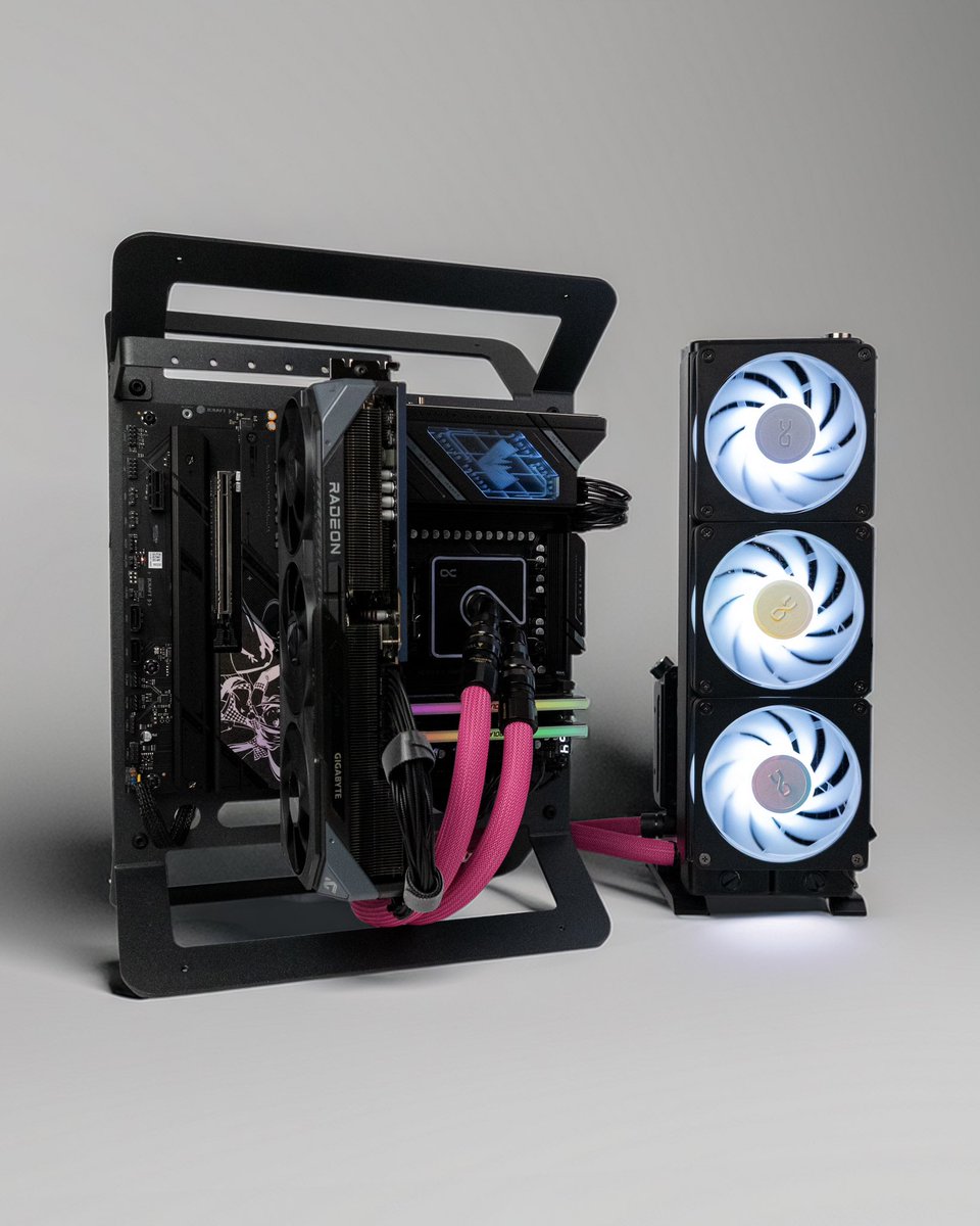 Nicolas CPK tweet media