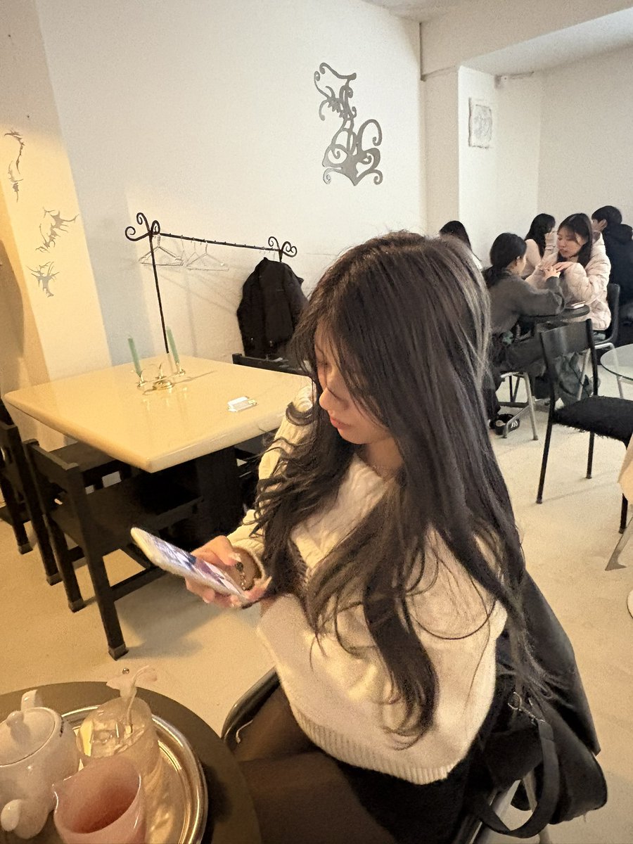 𝑘𝑒𝑑 tweet media