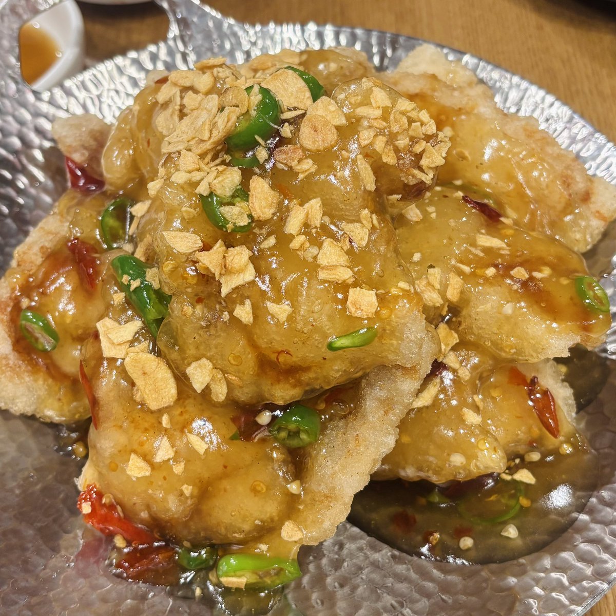 📍명동 회현 란주칼면

> 마라탕도삭면, 쯔란양고기도삭면, 꿔바로우 <

쯔란양고기도삭면 완전 추천 ദ്ദി•̀.̫•́✧ 🩵
꿔바로우도 바삭하고 너무 맛있음 . . .