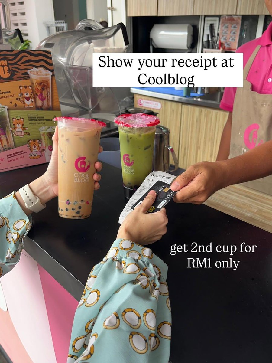 joeboyking93's tweet photo. Lepas korang shopping guna mySARA, 
jangan buang tong sampah pulak resit tu!!

Tunjuk dekat Coolblog &amp; dapatkan
2nd cup hanya RM1 🧋🧋

📅Bermula hari ini, 9–13 Feb..
👉Valid untuk Papa Zola &amp; Hari-Harimau series
✅T&amp;C apply | Selected stores only https://t.co/nSKVwWfCfn