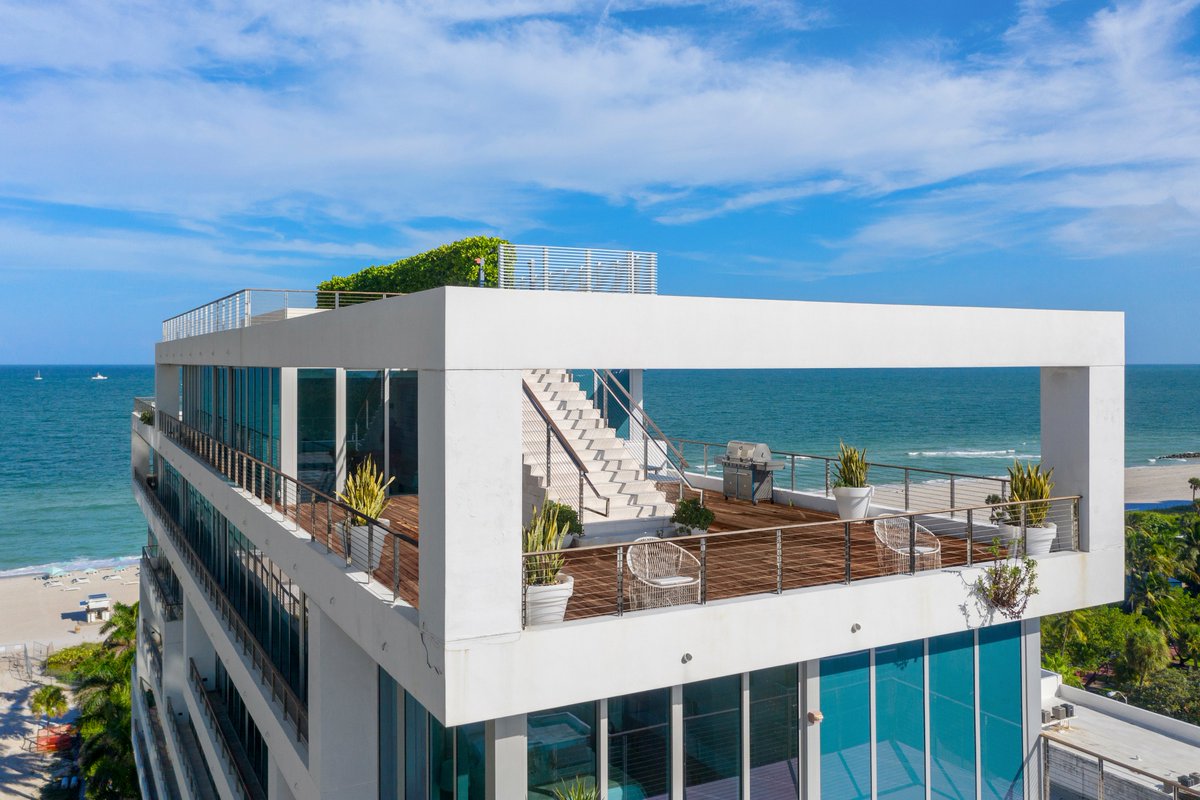 Lifestyle_PG's tweet photo. ABOVE THE OCEAN, BEYOND ORDINARY
A private penthouse where space, craftsmanship, and sea views come together like a floating masterpiece.
#LPG #lifestyleproductiongroup #oceanfrontliving #luxurypenthouse #miamibeach https://t.co/JaY56hDsSQ