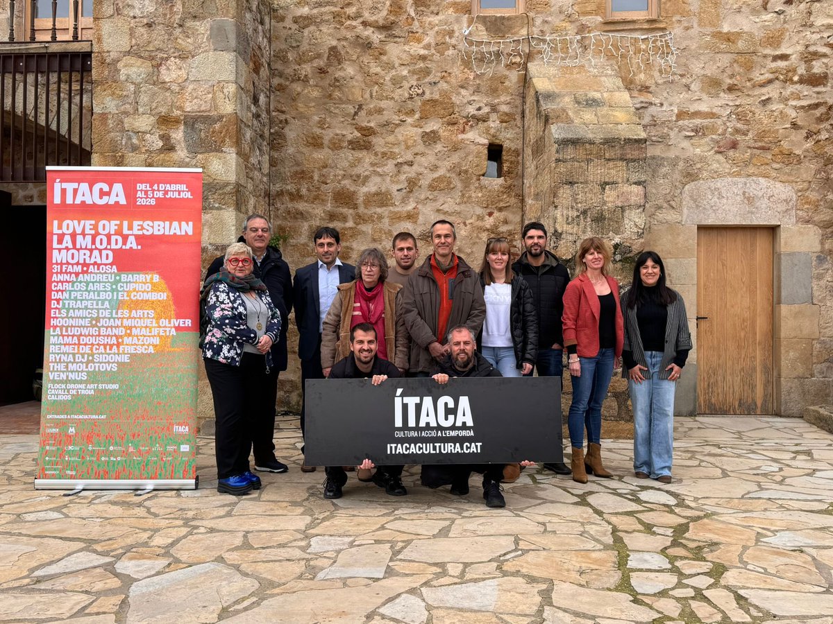 DiputacioGirona's tweet image. La 1️⃣4️⃣a edició del Festival @itacacultura escalfa motors presentant la programació, a #Pals

🎶Love of Lesbian, Morad, Mama Dousha, Els Amics de les Arts i La M.O.D.A. són alguns dels artistes i grups del cartell d'enguany.

🗓️ Del 4 d’abril al 5 de juliol 
📍 L’Escala, Girona,