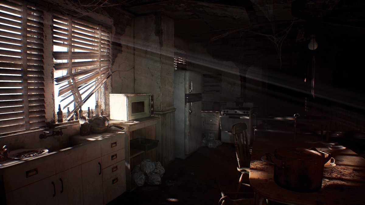 LuquitasLXXXIV's tweet image. To clear my head of bad vibes,I got away from X a bit this weekend and  I've been playing #ResidentEvil7 #BioHazard. 💯

I don't know if it's comforting to know there's a #Lucas out there in the #Baker family, that is even more messed up than me, for a change. 🤷🤷‍♀️🤷‍♂️

There's