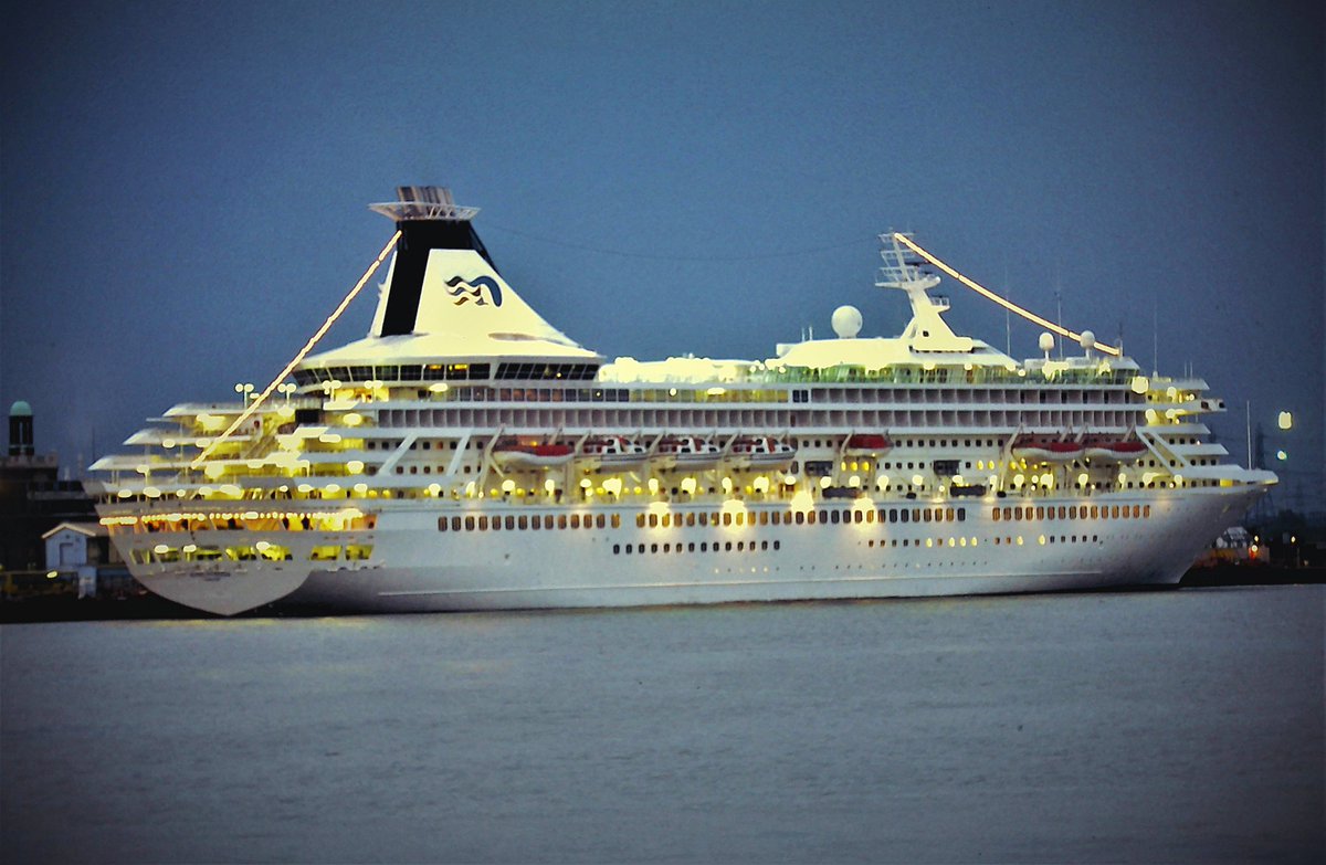 Geoffrey Watson tweet media