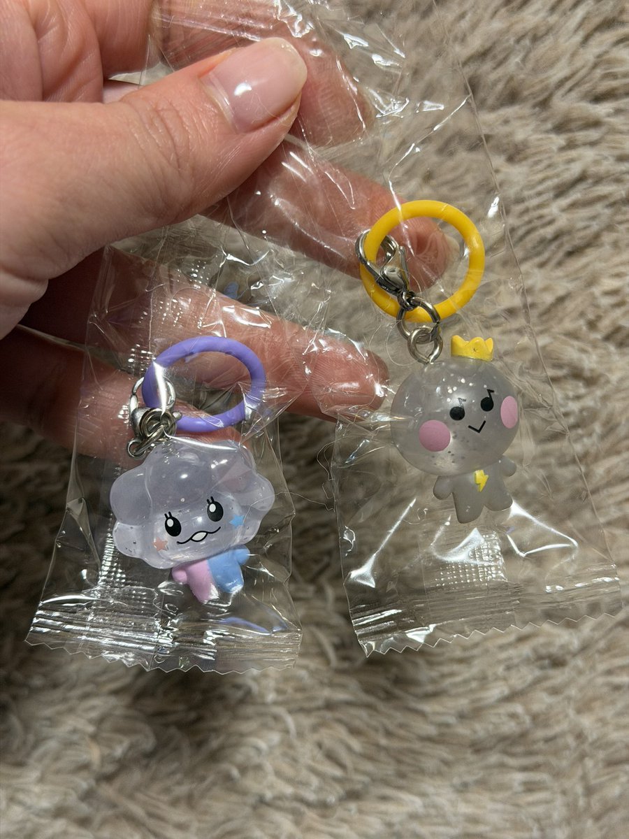 🦊🤍🐷 tweet media