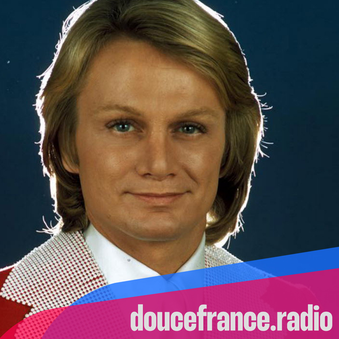 DFranceRadio's tweet photo. #nowplaying sur Douce France : Le mal aimé (1974) - Claude François #Cloclo https://t.co/cBUwTxg3w5 https://t.co/DwhhsUaQYL