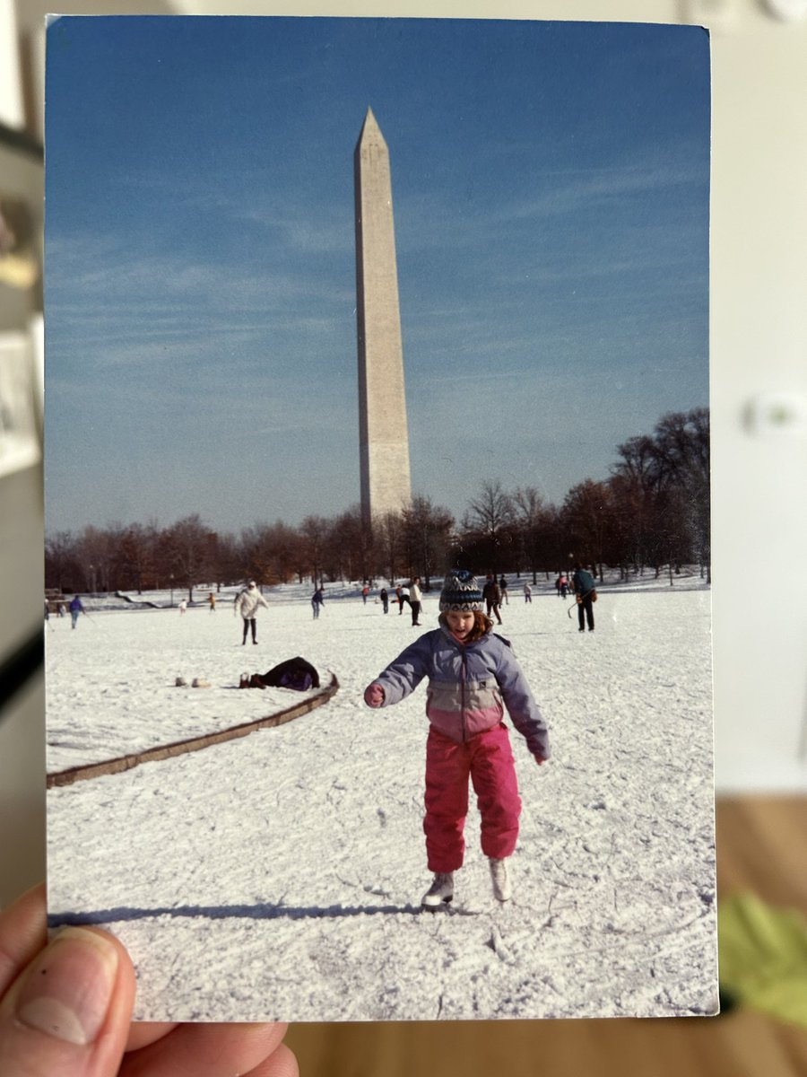 Anne_Marie_G_S's tweet photo. @capitalweather @dcstormchaser a fun flashback scene from the 90s https://t.co/60szIK0VR9