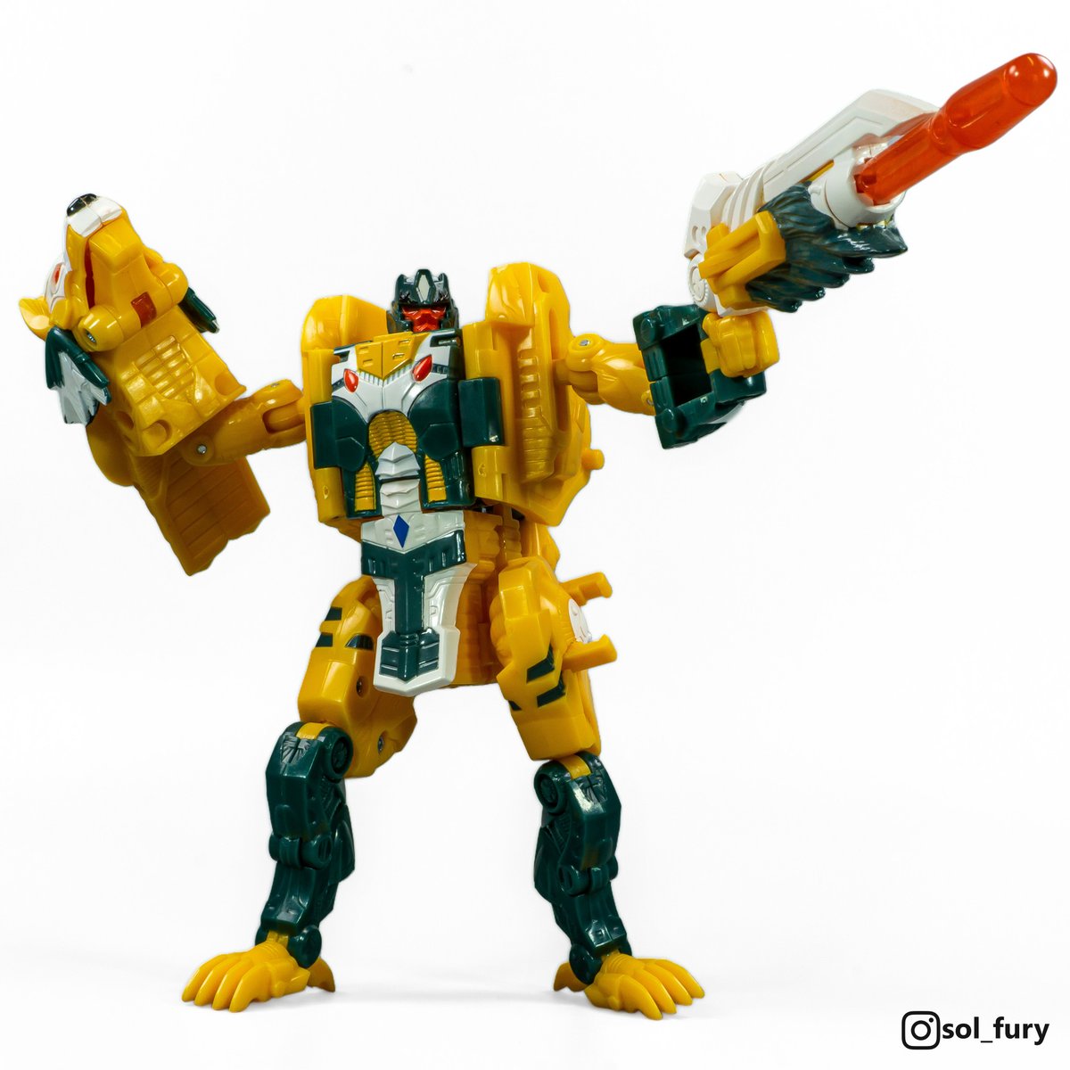 SolFury's tweet photo. "Hunting Autobot prey is the Deception way."

Weirdwolf - Botcon Exclusive Transformers Timelines: Games of Deception (Deluxe class, 2007)

#transformers
#botcon
#transformersclassics https://t.co/nQv8tx4CWp