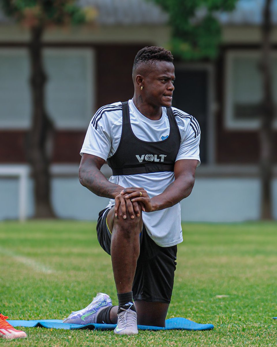 ...... ⌛✈️🧡🧡 ⌚