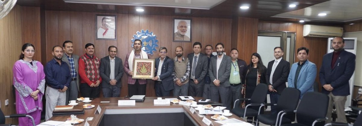 CSIR-IIIM tweet media