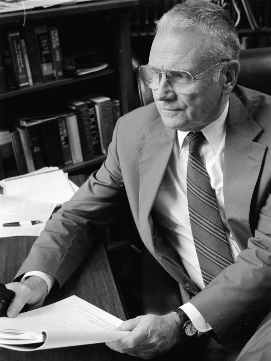 billshore's tweet photo. A Statesman’s Tips and Tricks for Finding Common Ground In A Divided America https://t.co/iGLRF997HN https://t.co/DMo3lK6pps