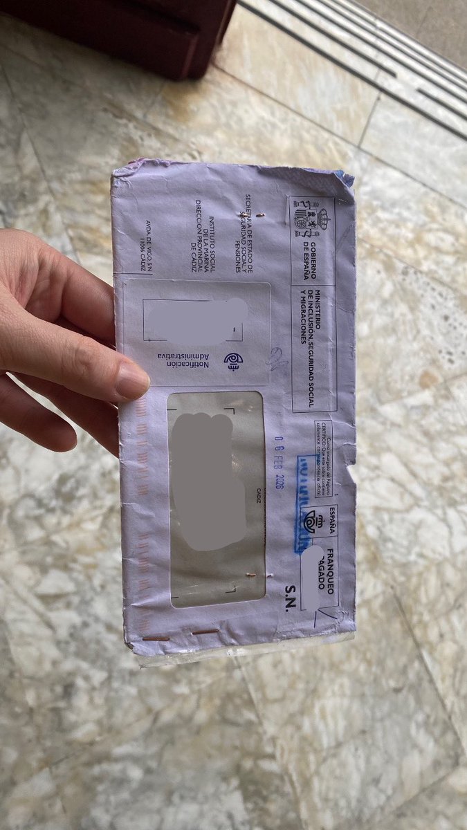 Gracias a <a href="/Correos/">Correos</a> ahora los buzos tenemos correo postal subacuático. Un detalle oye.