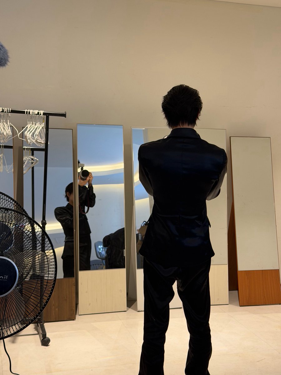 enhypenweverse's tweet image. [ #희승’s Post ] 260209

#HEESEUNG: Happy birthday my forever leader !!!!🎉🎉

@ENHYPEN_members @ENHYPEN #ENHYPEN #엔하이픈