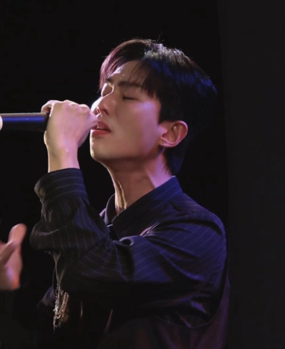 keviar00's tweet photo. 무대에서 자주 보자🥹 https://t.co/Ok7FGcwRej
