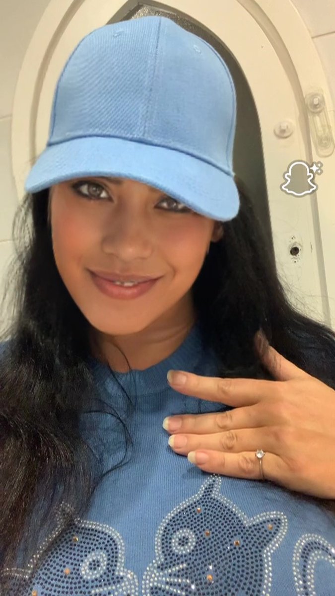 ShellynaMendes's tweet photo. 5th day of the Pooping in my toilet for 1 week challenge :-) 💩💩💩
I gotta stand up now, it is starting to go WAY over the rim!!

This is the craziest video I ever made 🤪

Will publish it on https://t.co/ChjiDYuxN3 firstly Xx https://t.co/0raonm3y6n