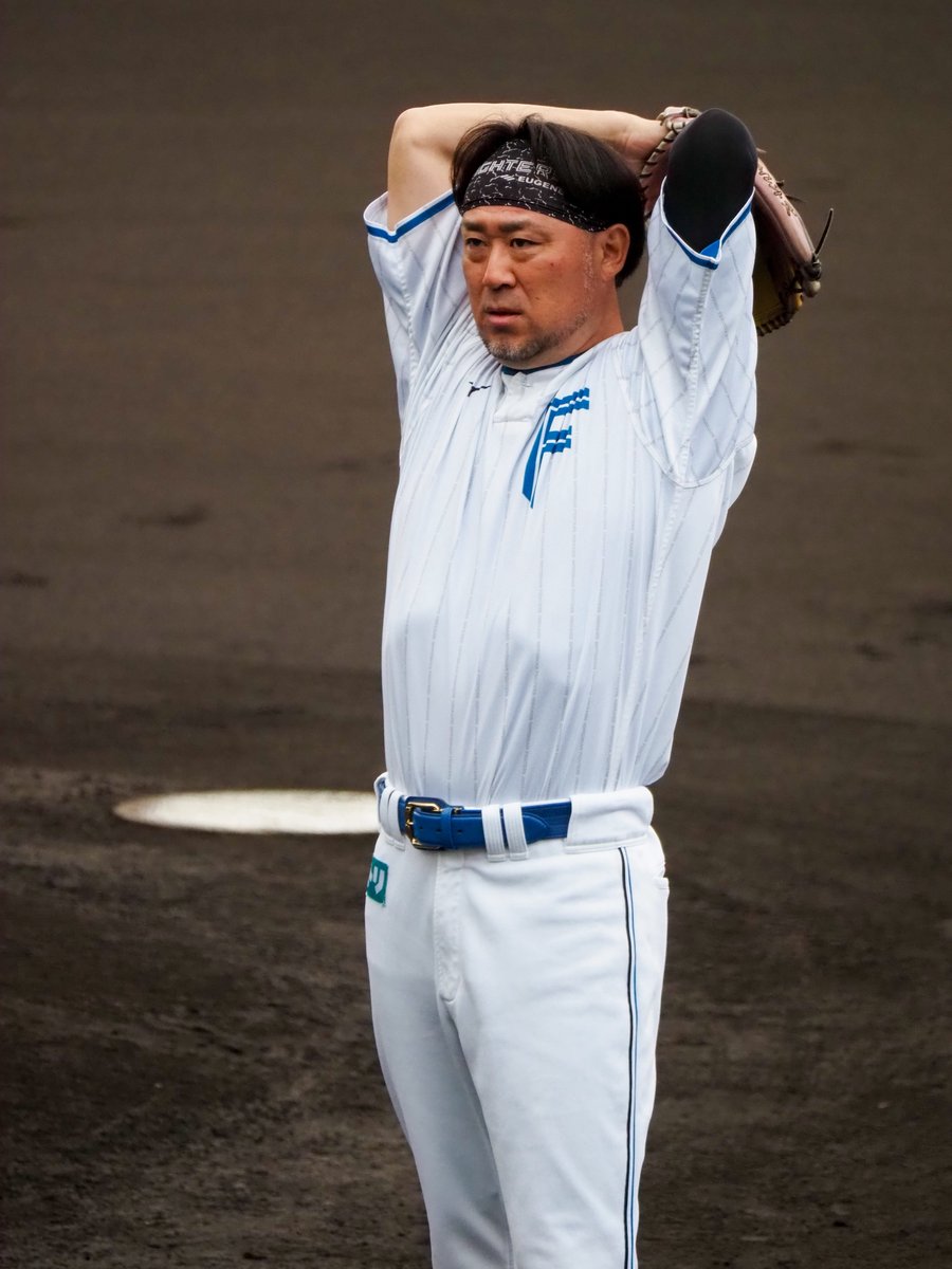 ai__hnf's tweet photo. わたしはサイレントKこと石井さんの投げてる姿が、スタッフになられた今も大好きです

26.2.8@名護
#lovefighters
#石井裕也 https://t.co/hECKYyUZm8