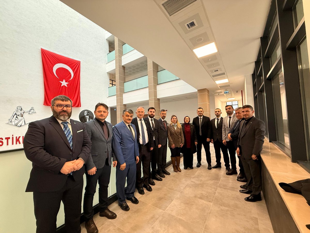 İlçe Seçim Kurulu Müdürümüz Büşra Çolak’ı, İlçe Başkanımız Muhammet Ali Yılmaz ve Yürütme Kurulumuz ile birlikte ziyaret ettik.