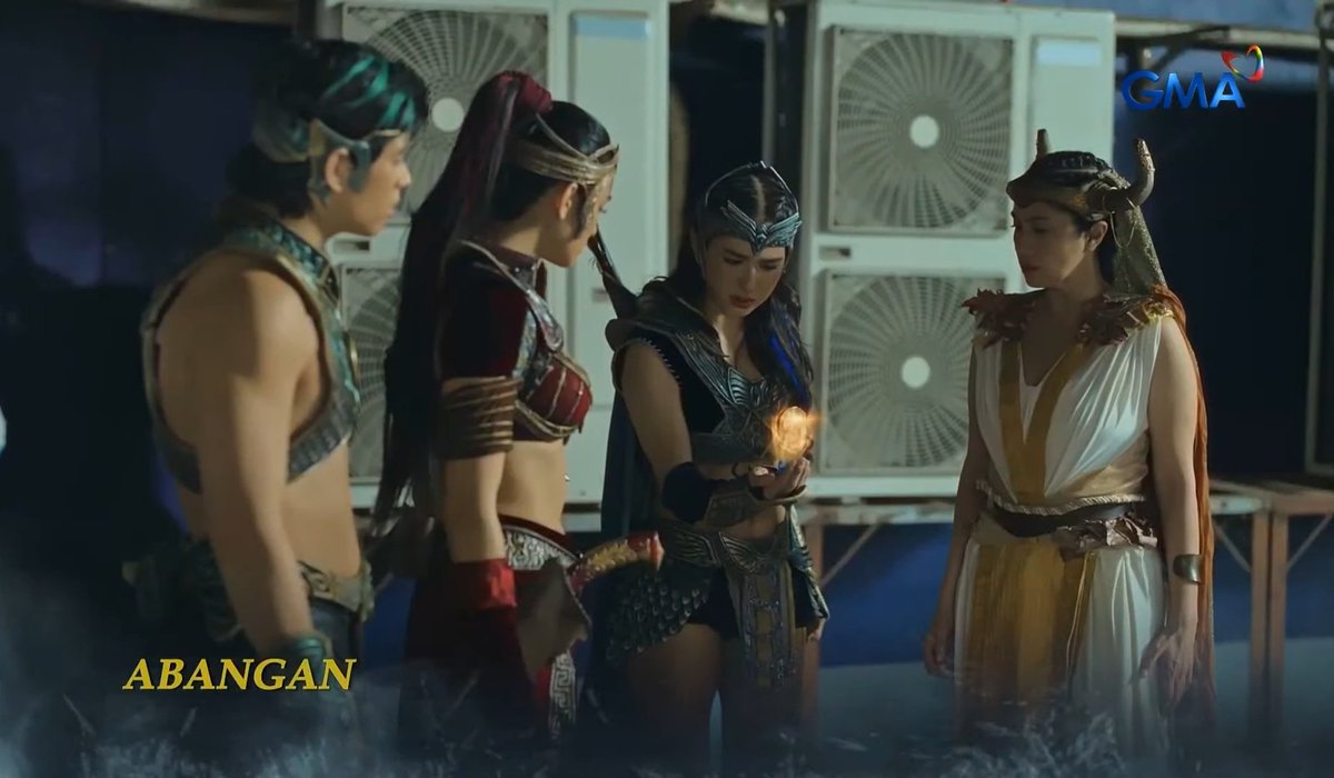 The sad parallel of the prophesied saviors of Encantadia, and the chosen temporary successors of their gems 😔💔

Hindi mo talaga pwedeng paghiwalayin ang Hangin at Lupa, for they will always be each other's gem keepers 🌬️🍂

#SanggreHulingLaban