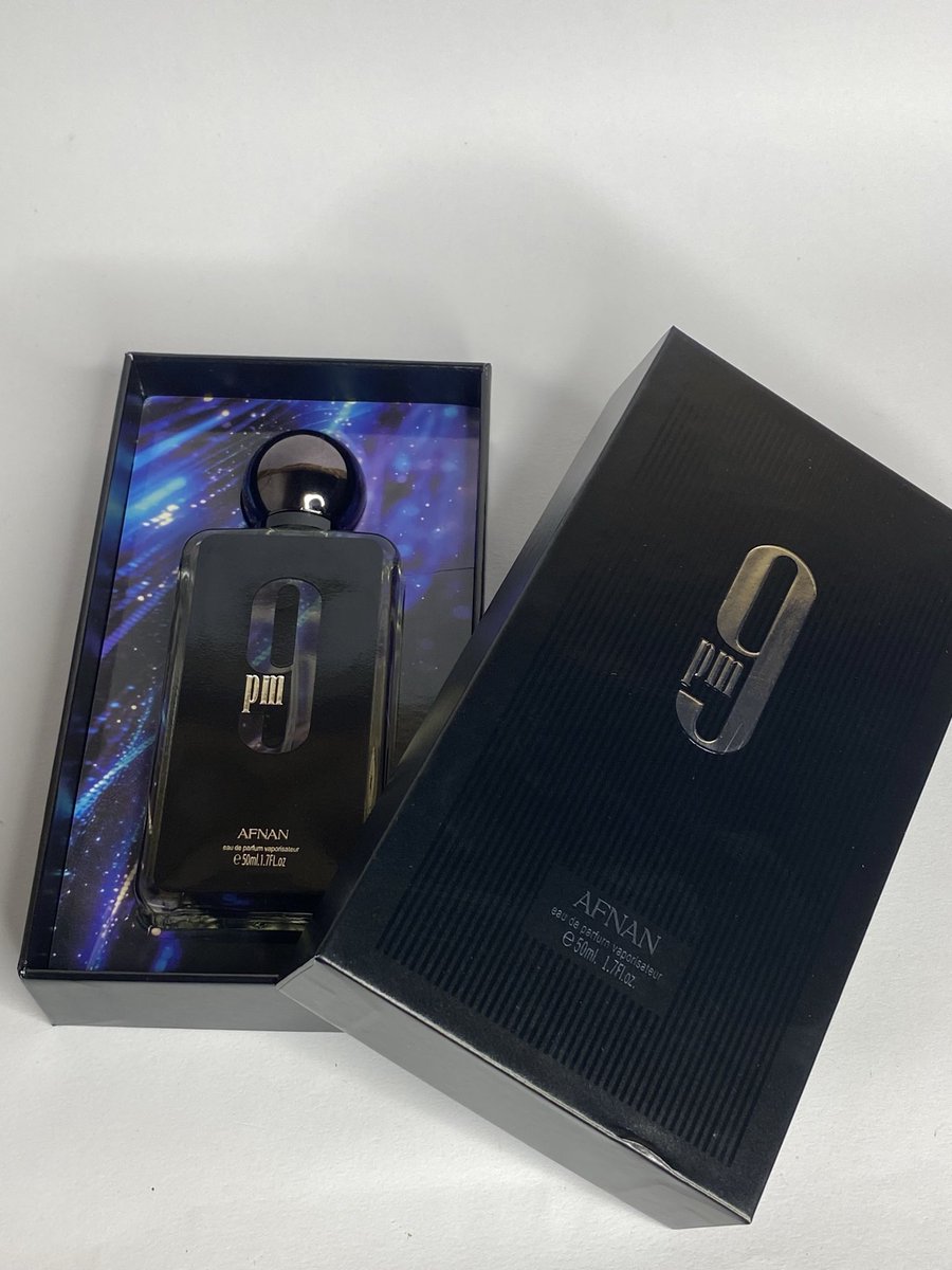 tifefragrancy's tweet photo. You want to roll with the BigMEN not Bigboys but you can’t afford the 100ml, this is the 50ml, opt for this.

A perfect fragrance for date, night outs and events 😍
—————————————————
Price: 15,000 naira each 🛍️
————————————————— https://t.co/Na9HTeWhtZ