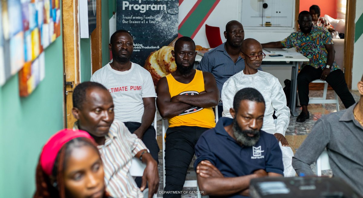 ProActif_Global's tweet photo. Rewriting masculinity. Thrilled to host the Department of Gender &amp; Ashanti RCC for a dynamic workshop on #PositiveMasculinity, funded by @UNFPAGhana. Together, we're empowering men to help end SGBV!

When it comes to youth advocacy, we lead the change!
 #EndSGBV 
#ProActifGlobal https://t.co/IWcUnrjteN
