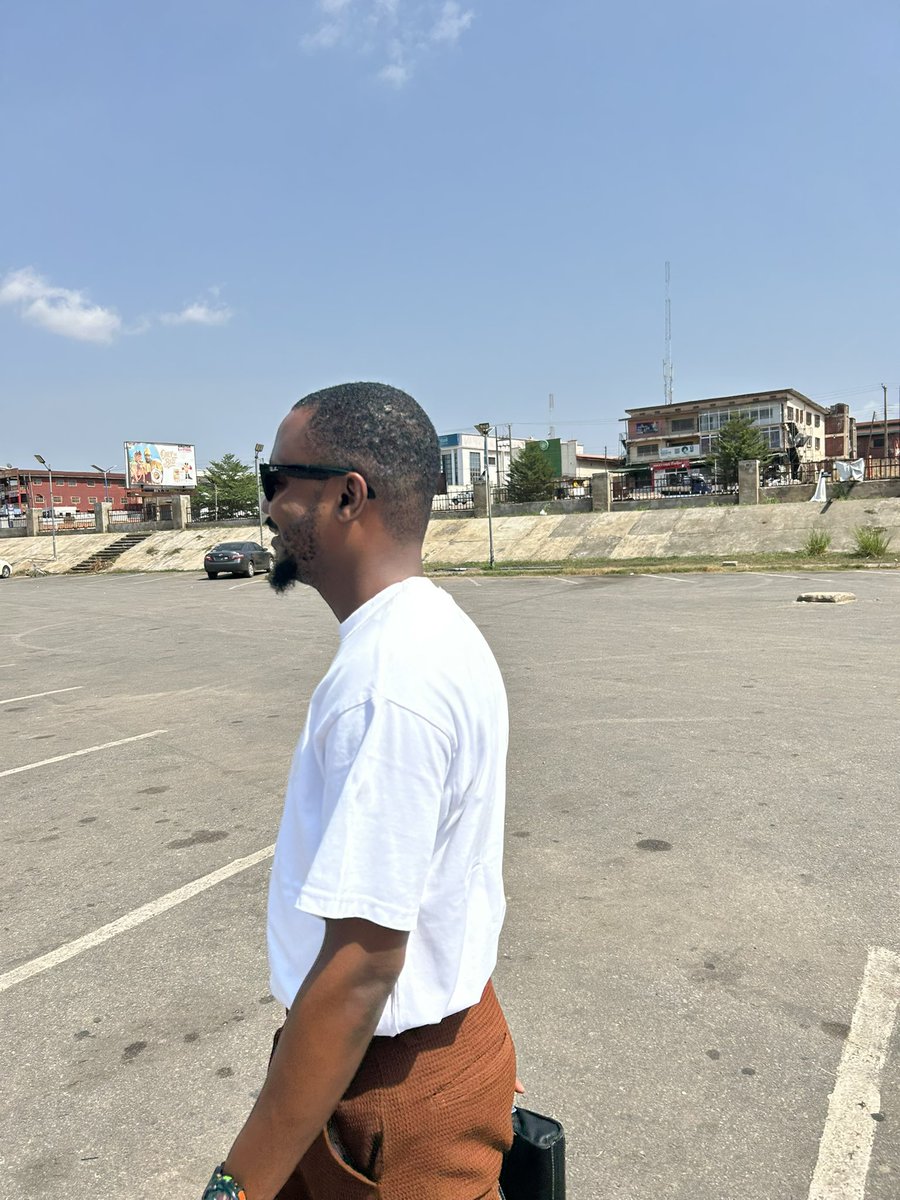 lanre😎🇳🇬🇺🇸 tweet media