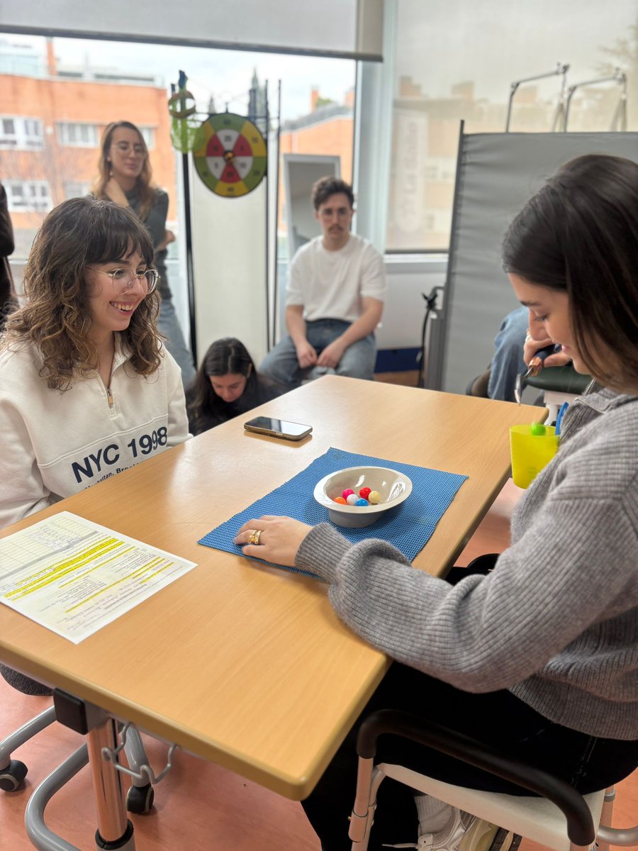 Máster Terapia Ocupacional Madrid tweet media