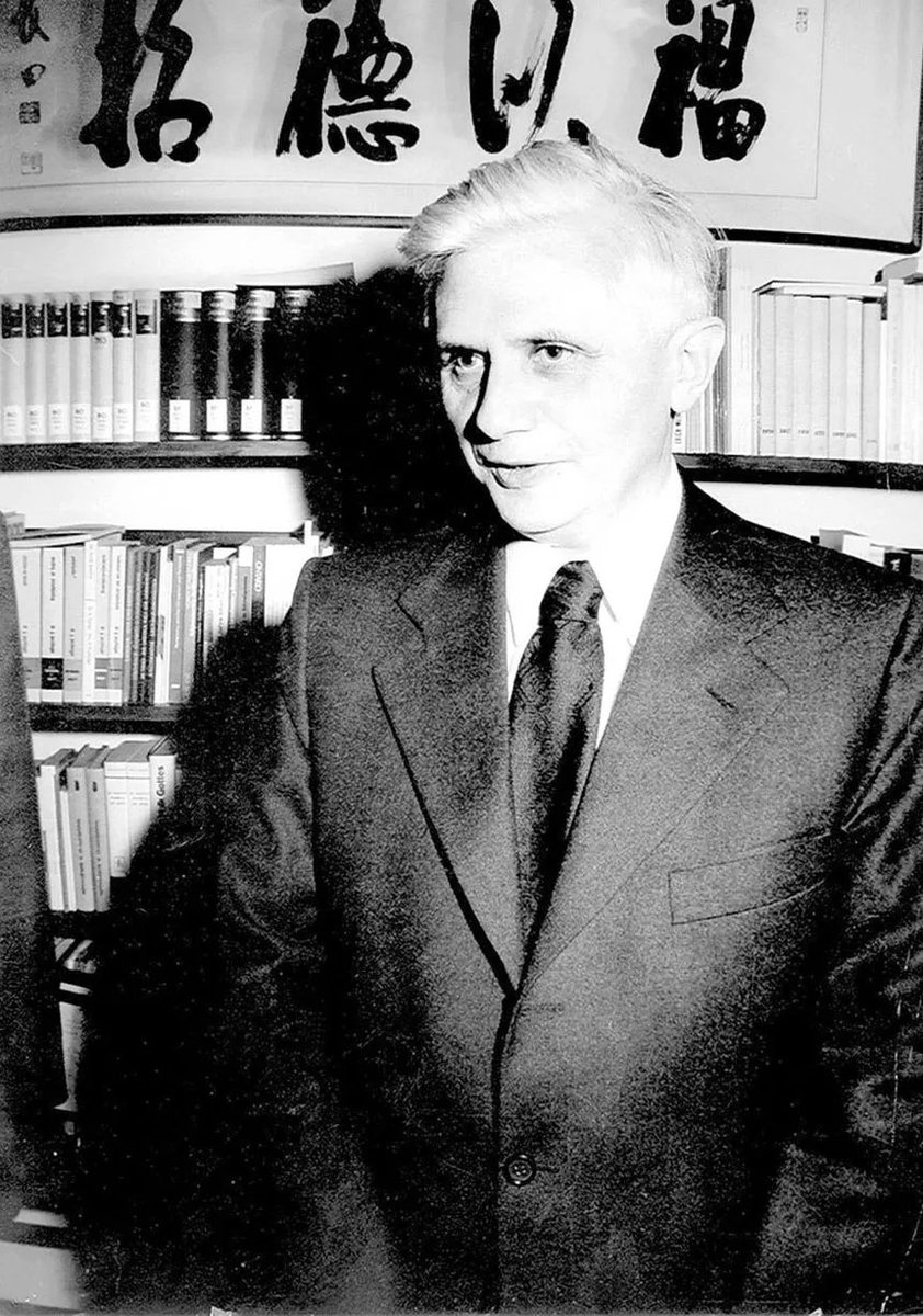 Him in suit makes him looks so good 👀 #popebenedictxvi