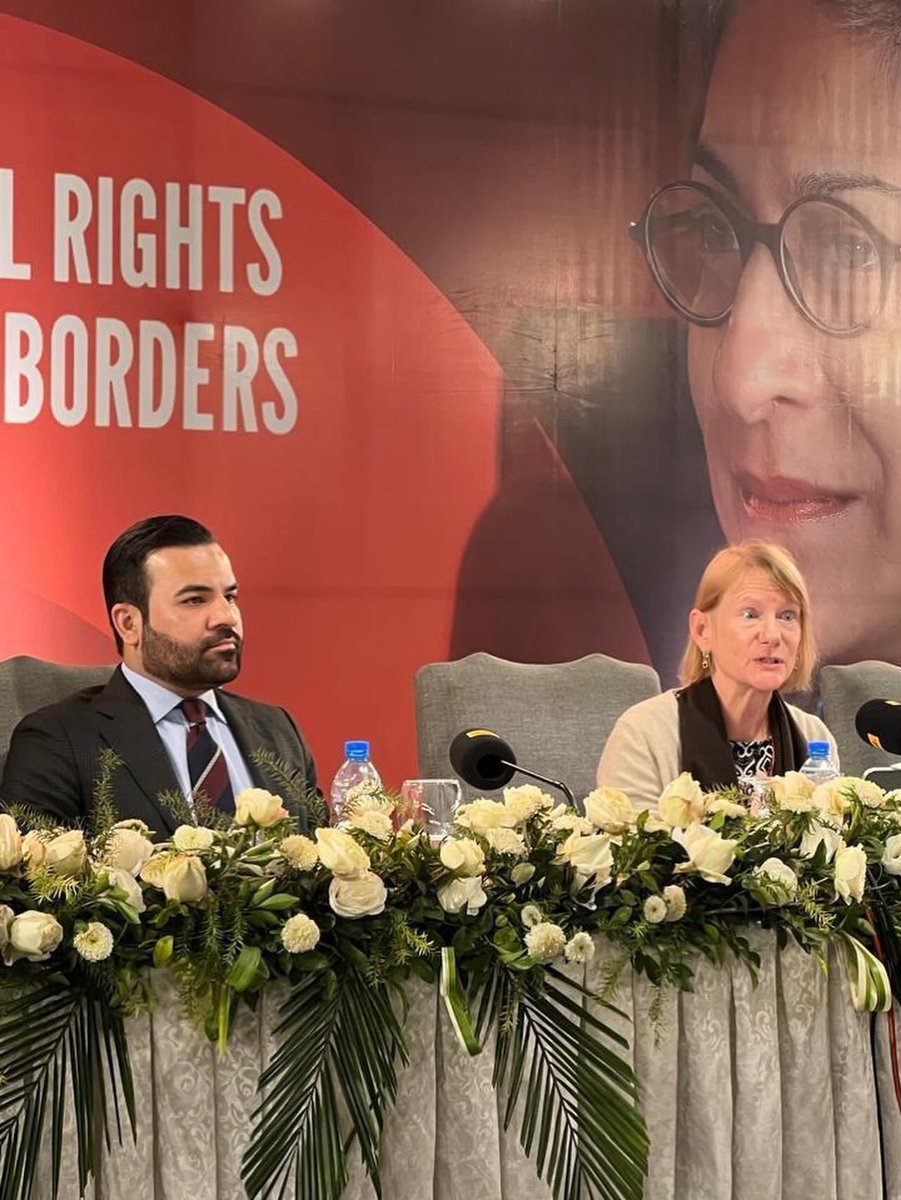 UNinPak's tweet photo. UNRC Mohamed Yahya attending the 6th Asma Jahangir Conference on Human Rights in Lahore. 
@UNHCRPakistan Representative Philippa Candler spoke about  the erosion of fundamental rights across borders.

#AJConf2026 #AJCONF
@Momalindi @PhilippaUNHCR 
@Asma_Jahangir @voicepkdotnet https://t.co/Yrl0ou75ji