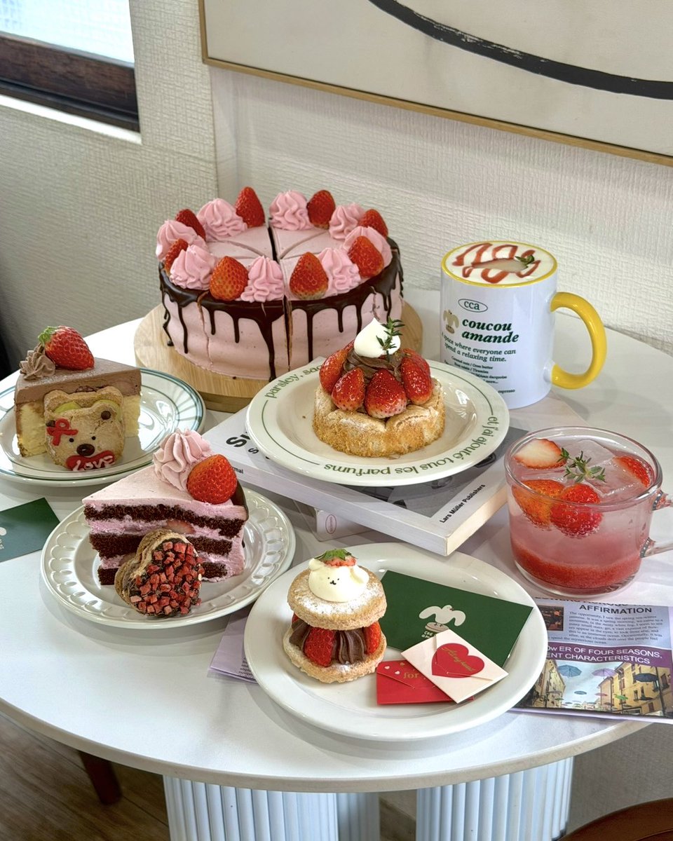 abi_chan__'s tweet photo. 📍 coucou amande (大阪/中崎町)

中崎町の大人気カフェのバレンタインメニュー💌💘
ドバイチョコタルトがおいしかった💭 https://t.co/jqXlP12jW6