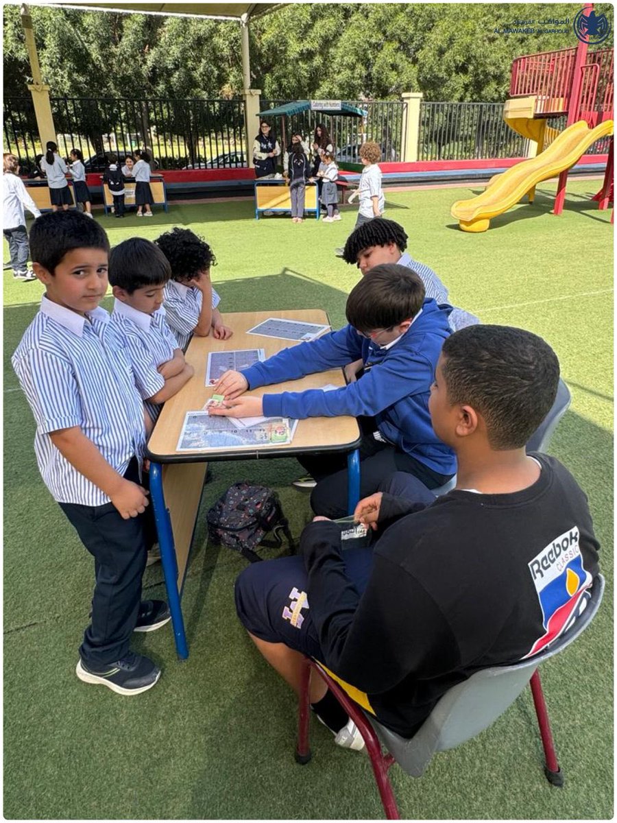 Mawakeb_Garhoud's tweet image. When math becomes a fashion statement! G1-4 sts geared up in math concepts for a day of fun-filled mathematical adventures. 🔢📊🤓 #MathDay #LearningIsFun