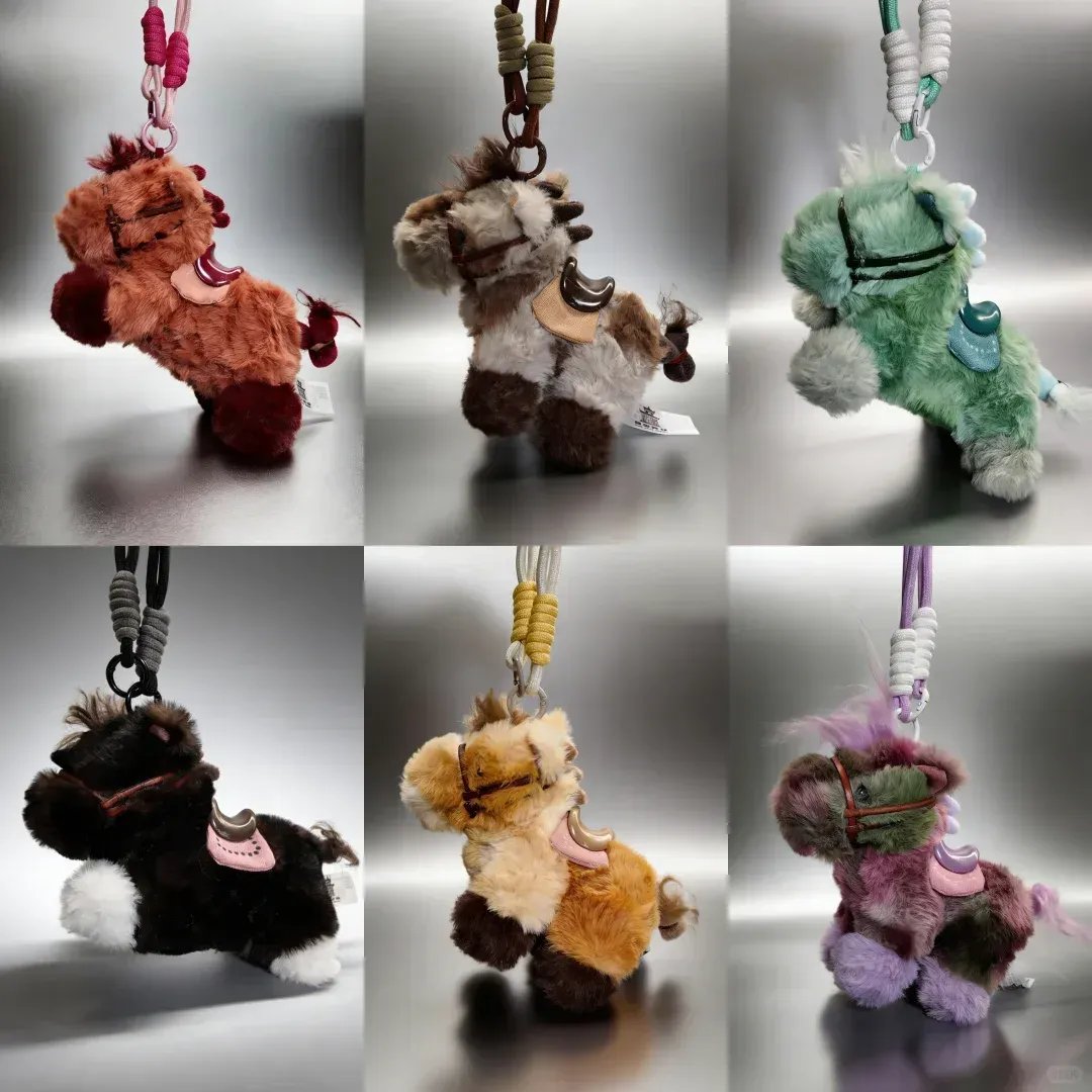 ShaanxiPlus's tweet image. 🐎The Six Steeds of the Zhao Mausoleum are more than #sculptures — they’re Emperor Taizong’s carved record of military triumphs. And now, here is the “Six Steeds of Zhao Mausoleum” #plush series. @FreshChangan 
#SeekingHorseInChina #ShaanxiTreasures #ChineseNewYear #China #travel