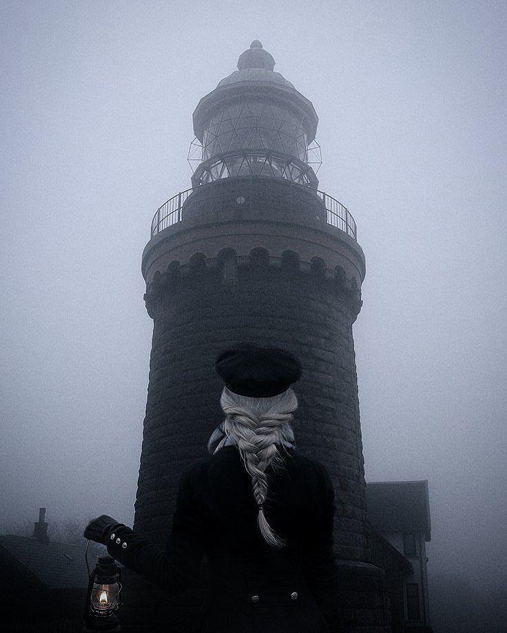 Asterine D'Lunar tweet media