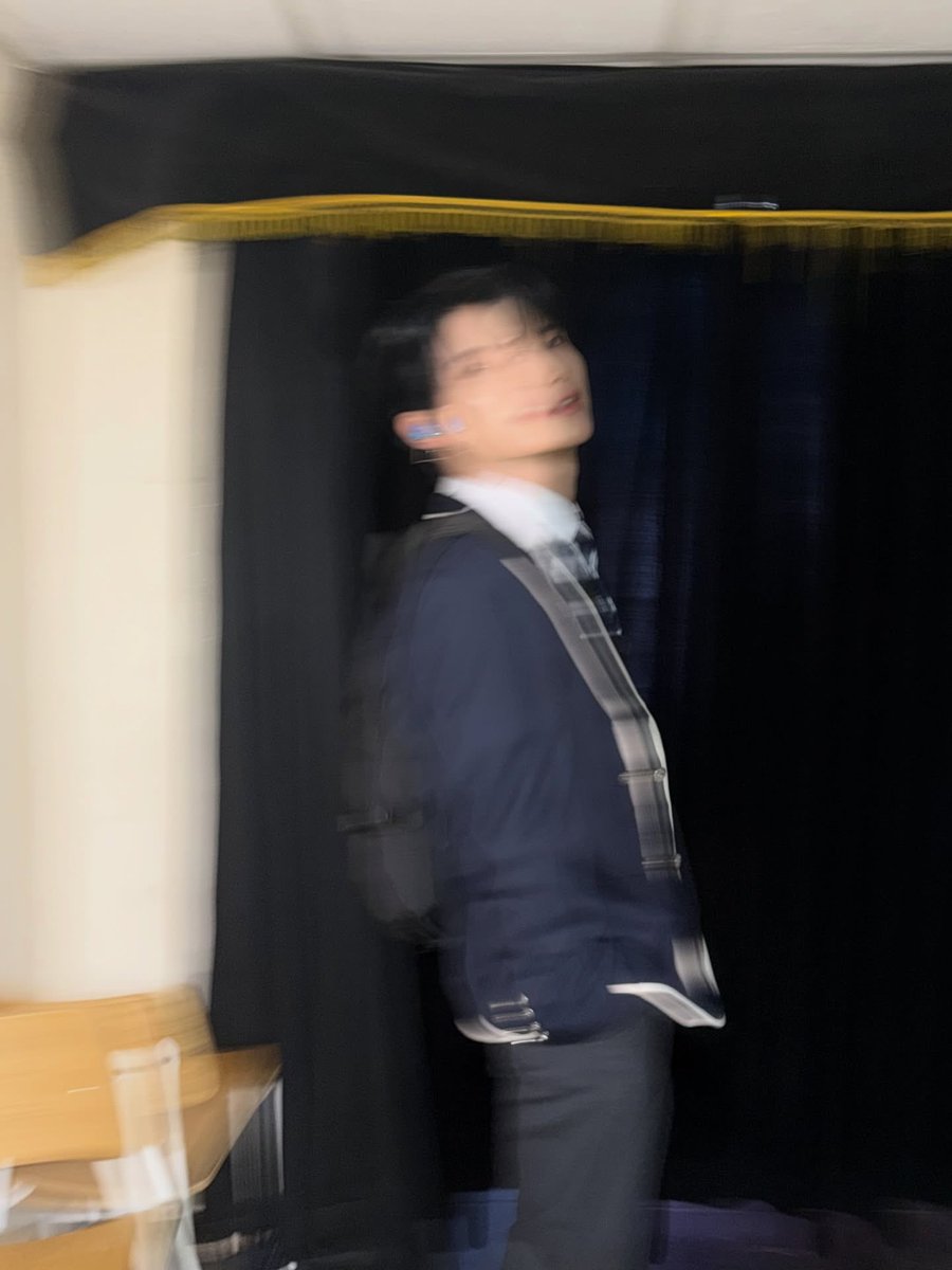 Luv__Vity's tweet photo. 비티고 우빈선배 너무 잘생기셨어요 。。🤍
익명이요 https://t.co/zOp9X9blzL