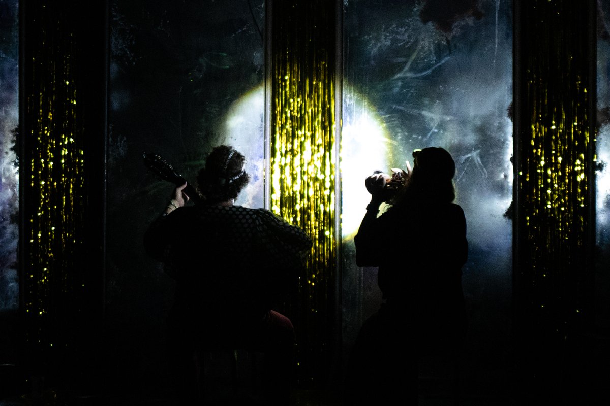 CulturaCuenta's tweet photo. Esta semana en el Teatro Alhambra #Granada
Revelaciones, de Santas Inocentes / Trafic Collectif D’Artistes
Un espectáculo inspirado en el cabaret, a caballo entre el folklore y la música experimental.
📢11 FEB, 20h
🎟️ https://t.co/wF97oXn2YB
#VenAlAlhambra
@CulturaAND https://t.co/iWxR9uqBmh