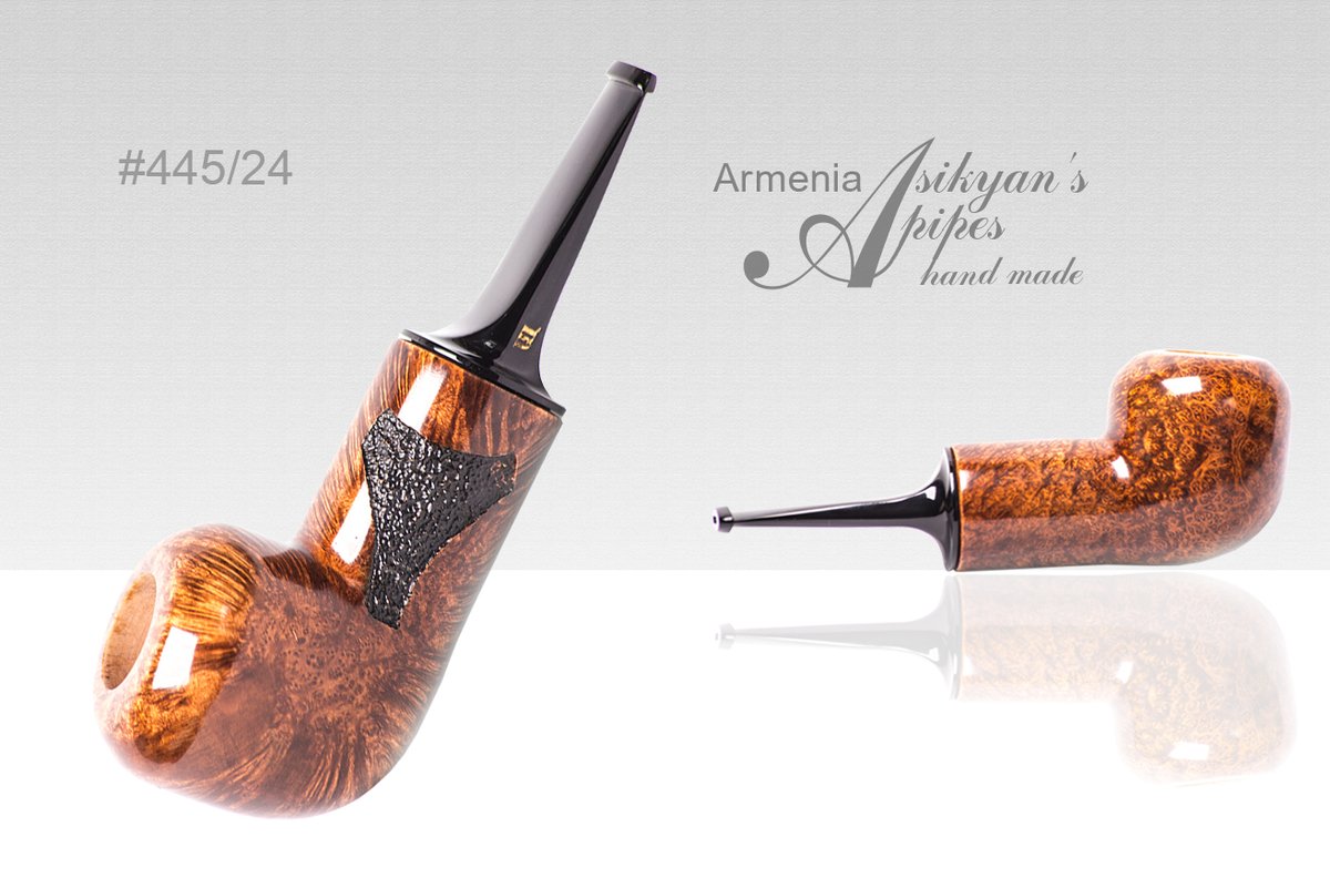 Radzievsky24108's tweet photo. Lynn Shannahan will exhibit Levon Asikyan's pipes from April 30 to May 3 at the Chicago Pipe Show.
#chicagopipeshow #artisanpipes #luxurypipes #tobaccopipecollectors 
@thechicagopipeshow
@valliantladypipes https://t.co/GqwguAqnud