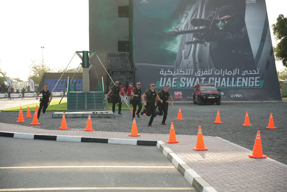 swat_challenge's tweet image. The Serbian team proves its readiness and tactical skills in tough challenges. 🇷🇸💪🏻

#UAESWATChallenge